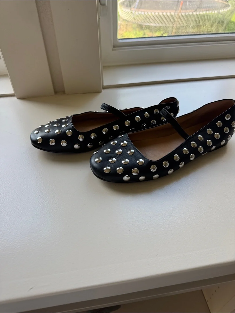 Madewell Black Leather Mary Jane Flats with Silver Studs - Picture 2 of 7